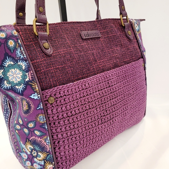 Sakroots Handbags - Sakroots Artist Circle Tote Bag